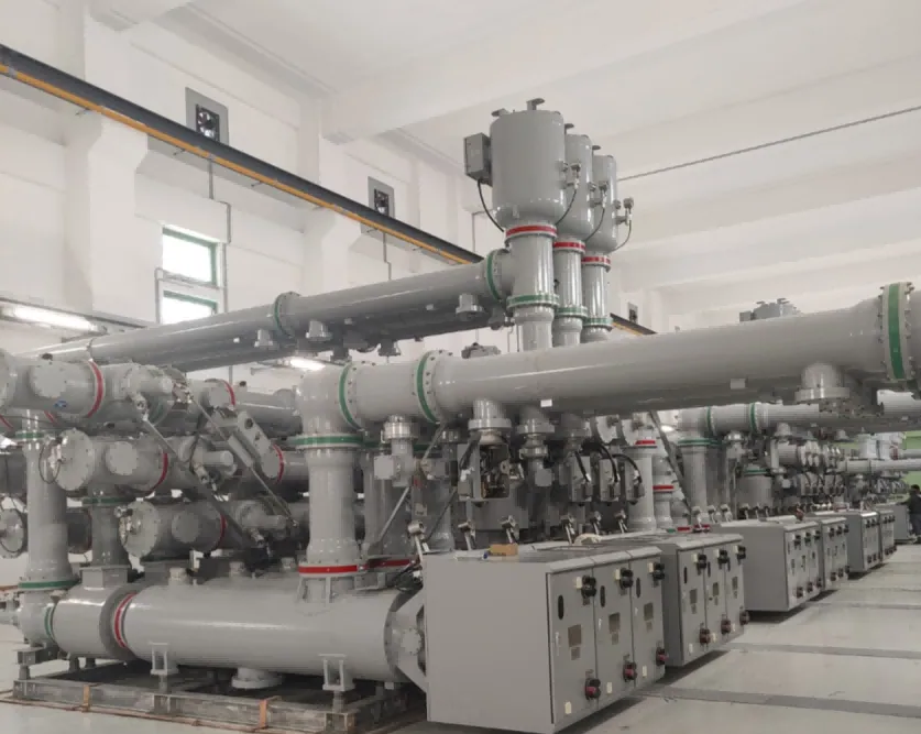 Appareillage hybride à isolation gazeuse 420 kV Sieyuan installé dans un poste en Grèce.