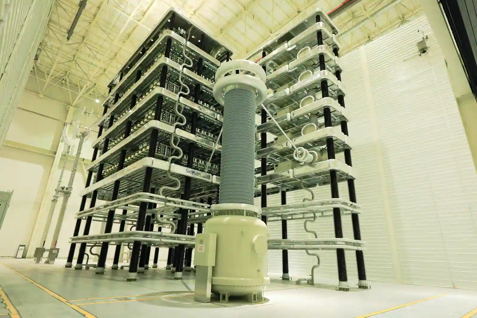 Disjoncteur HVDC Sieyuan &mdash; photo du produit.