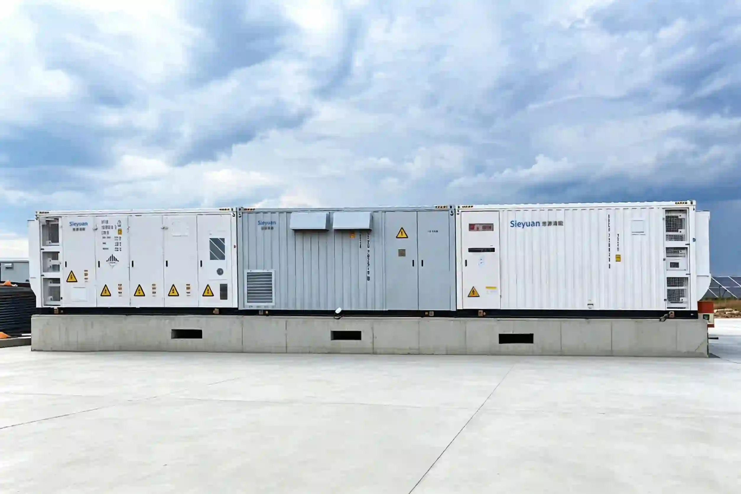 Micro-r&eacute;seau photovolta&iuml;que-diesel-stockage de Sieyuan alimentant une usine m&eacute;tallurgique &agrave; Kolwezi