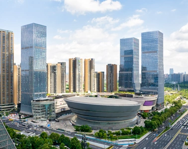 Quartier d'affaires moderne avec des tours de bureaux
